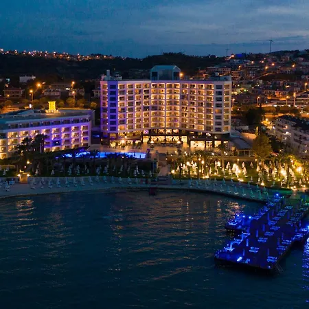 Boyalik & Hotel 5*