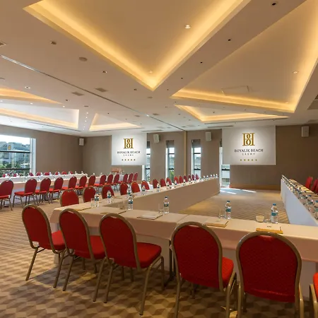 Boyalik & Hotel Çeşme